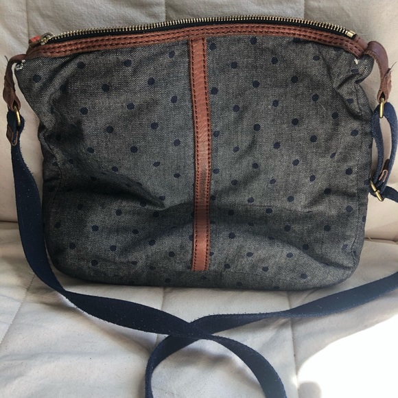 Fossil Brand crossbody purse - Picture 3 of 4
